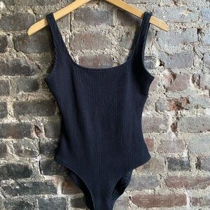 Aerie Crinkle Scoop Full Coverage One Piece Swimsuit Medium Classic